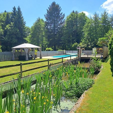 Moulin Du Pommier Glamping & Camping Saulgond Esterno foto