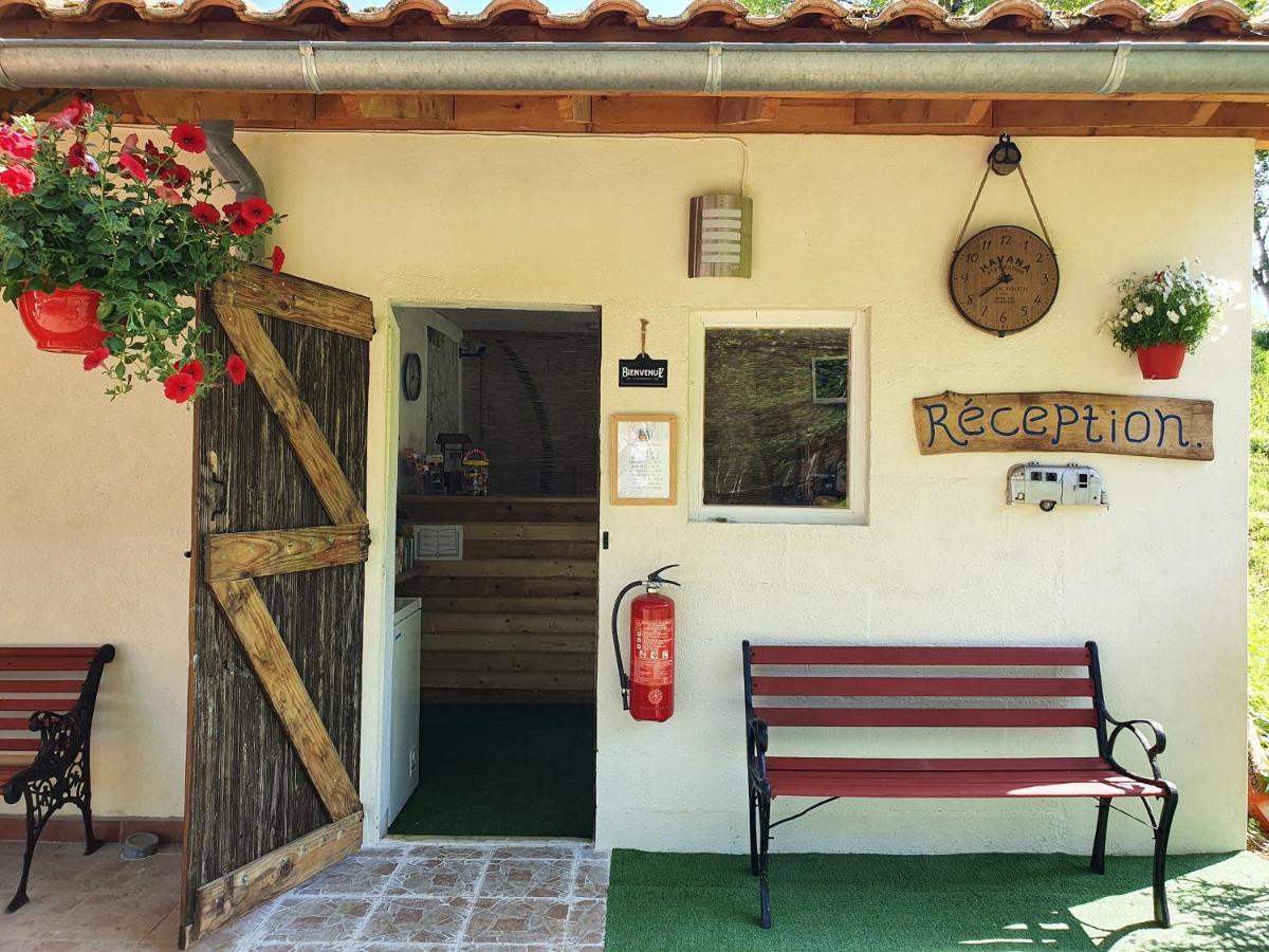 Moulin Du Pommier Glamping & Camping Saulgond Esterno foto